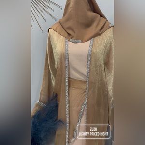 Beautiful luxury Dubai abaya